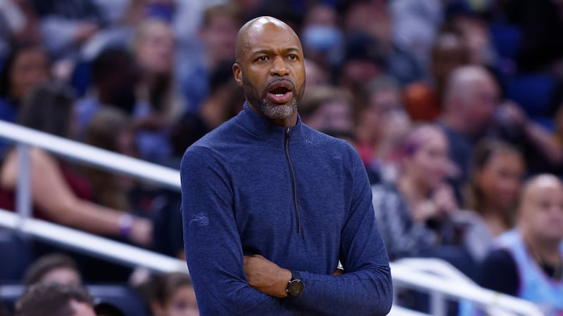 Les Pelicans embauchent Jamahl Mosley