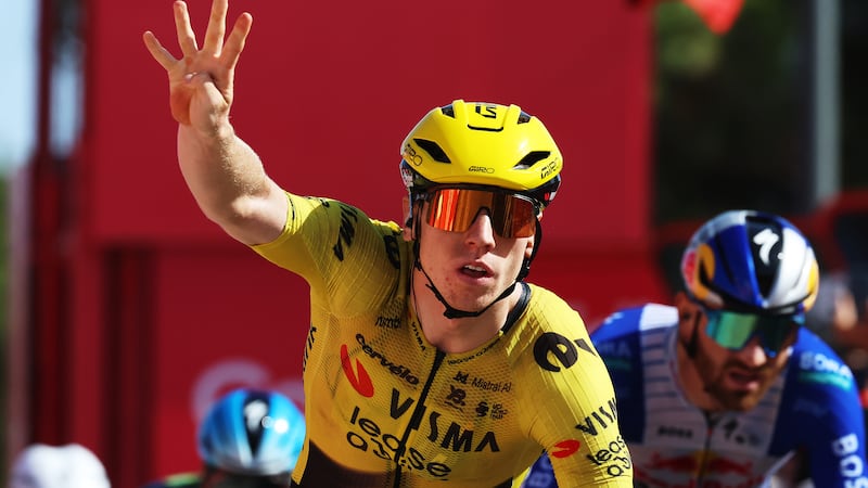 Et de 4 pour Brennan, Mas reste en rouge