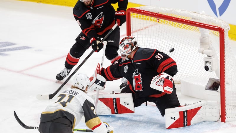 Les Golden Knights « originaux » font sentir leur présence