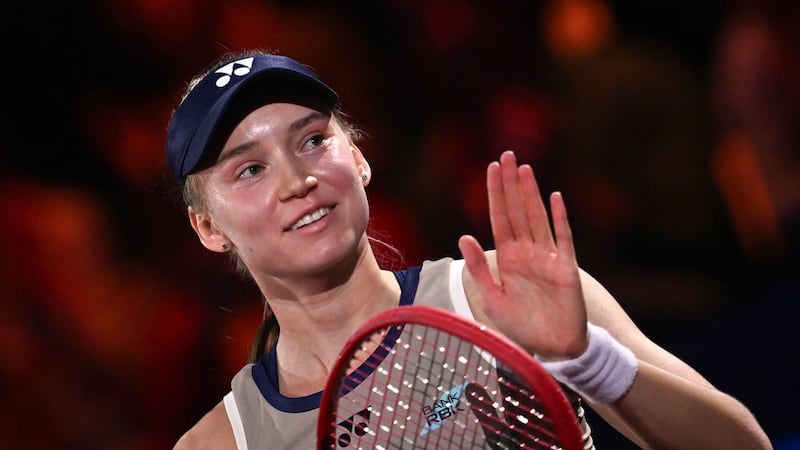 Rybakina chauffe Sabalenka au sommet; Mboko reste dans le top-10