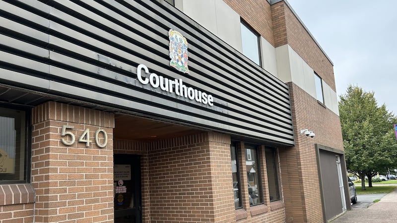 Un joueur de hockey mineur de Nouvelle-Écosse plaide coupable d’agression sexuelle