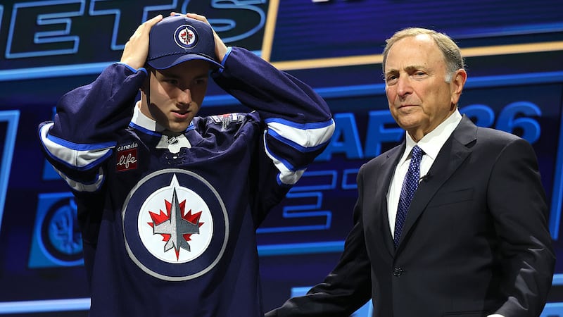 Les Jets ne perdent pas de temps pour mettre Björck sous contrat