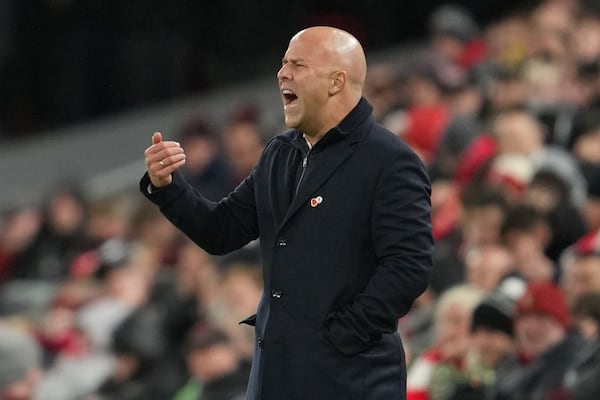 Liverpool annonce le départ d’Arne Slot