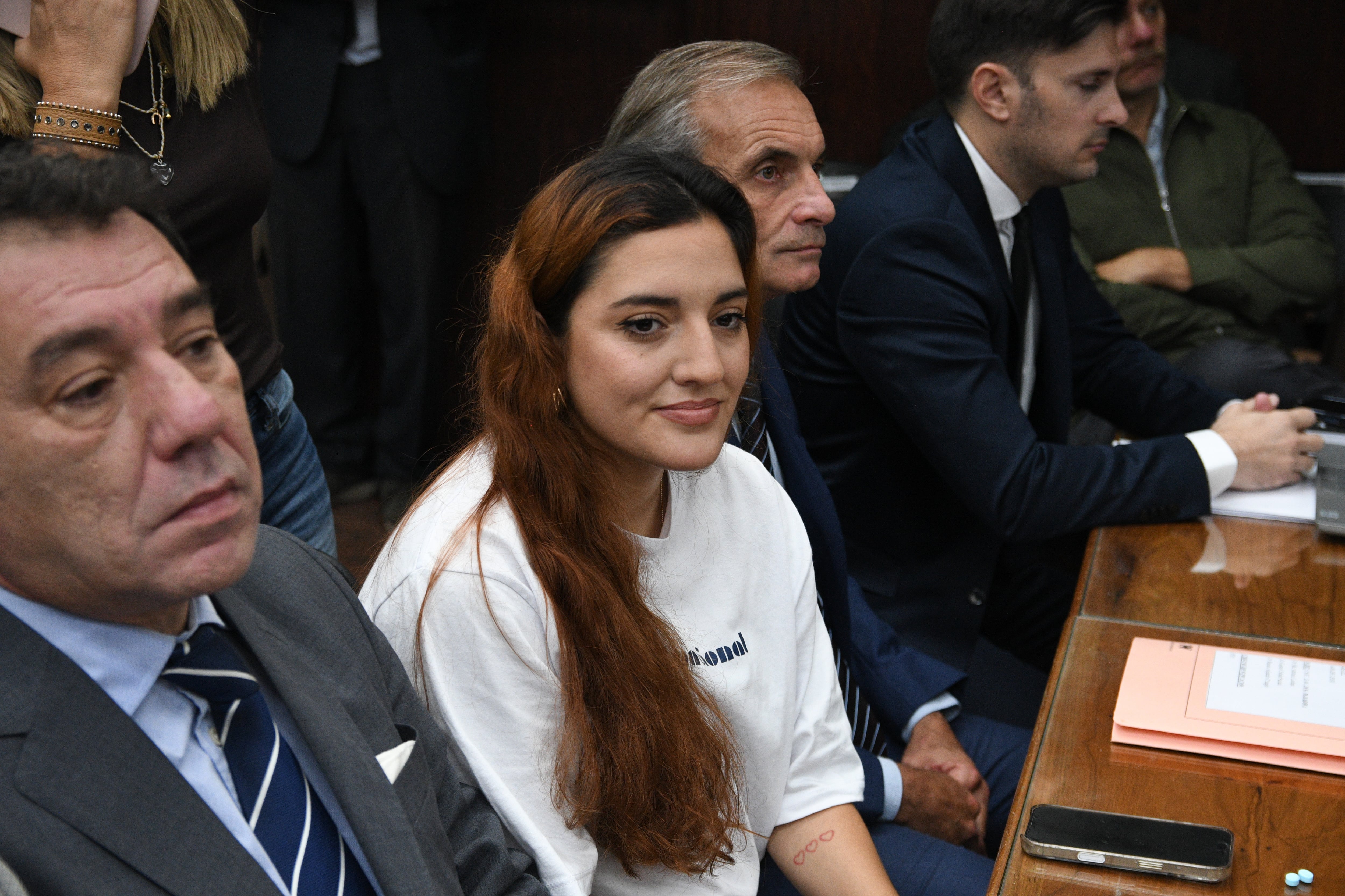 La fille accuse le médecin de Maradona d’avoir fait pression
