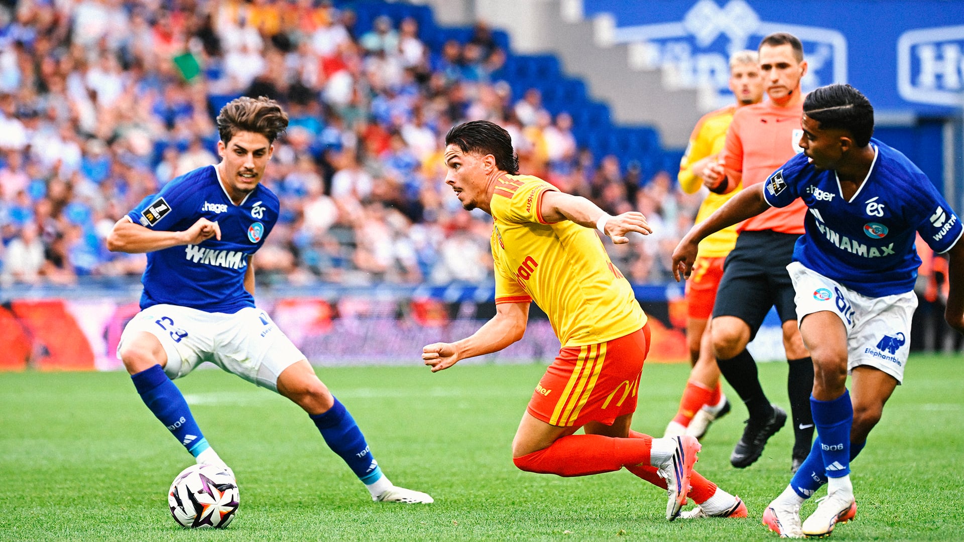 Le RC Lens contre le RC de Strasbourg Alsace