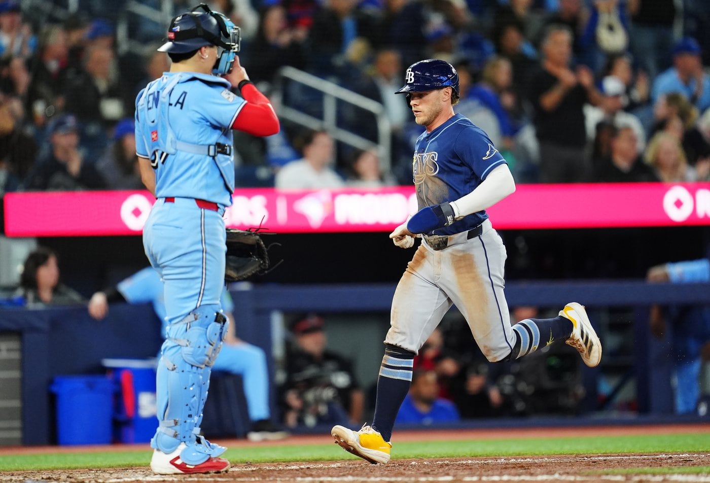 La frustration grimpe chez les Jays, battus en 10e manche