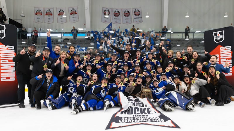 Les Carabins remportent un premier titre national en 10 ans chez les femmes