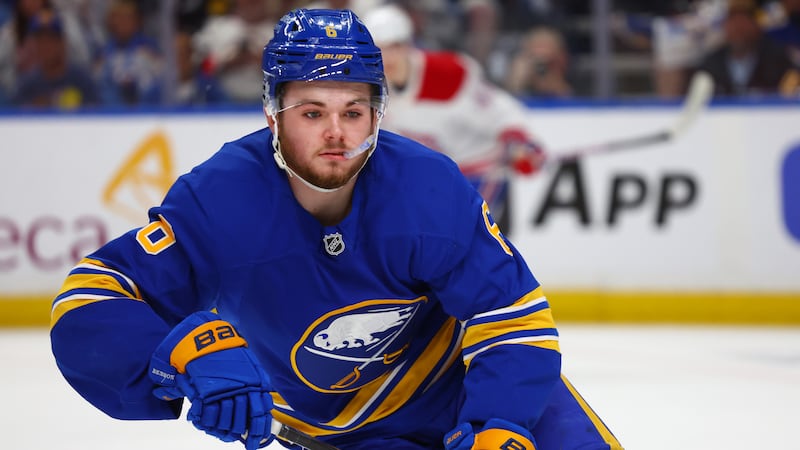 Benson s’enrichit à Buffalo