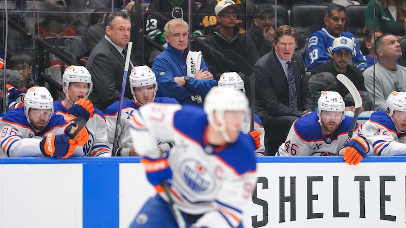 Babcock prend le blâme pour les ennuis défensifs des Oilers
