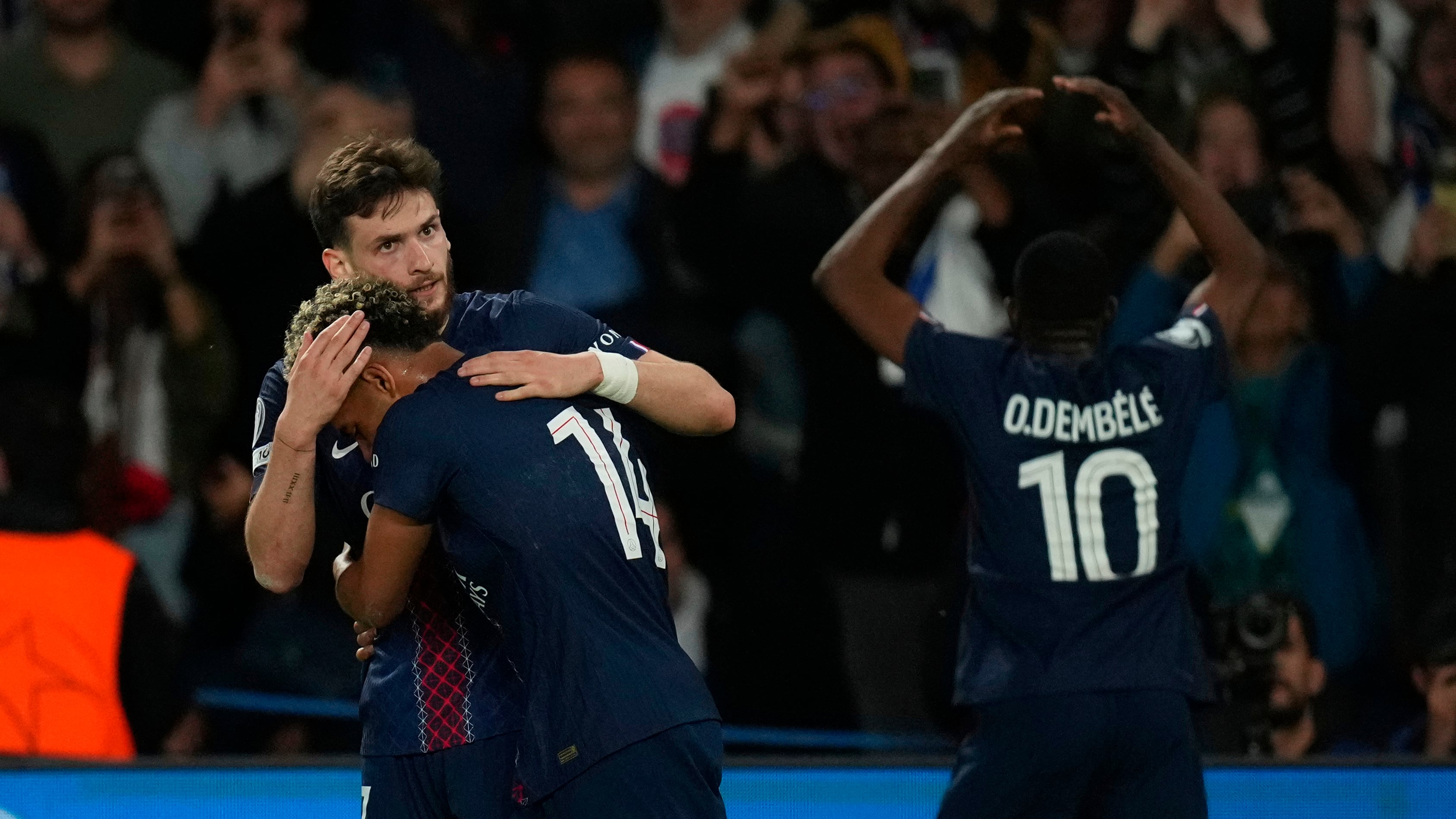 Khvicha Kvaratskhelia, Desire Doué et Ousmane Dembélé