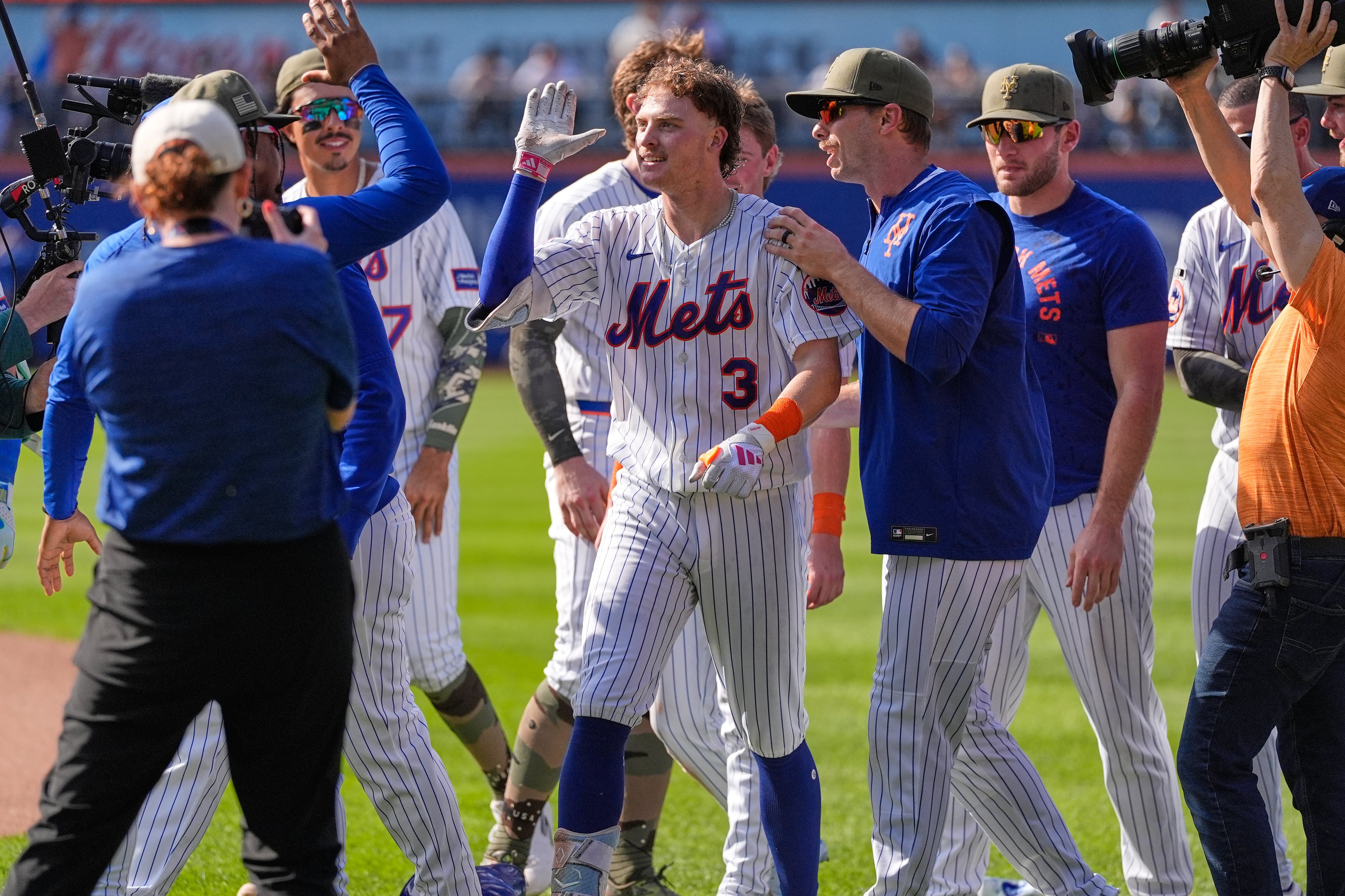 Remontée spectaculaire des Mets pour gagner la Série du Métro