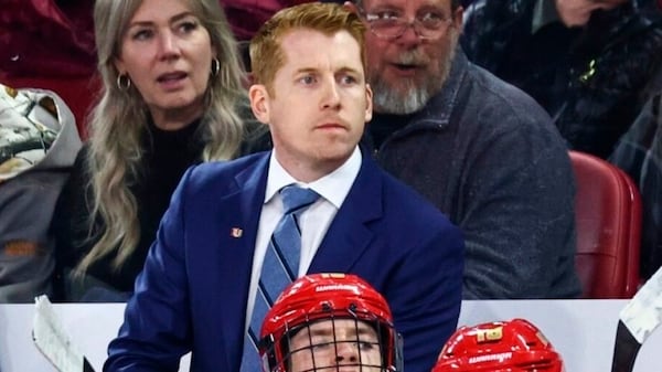 Les rumeurs qui lient David Carle aux Maple Leafs ne seraient pas fondées