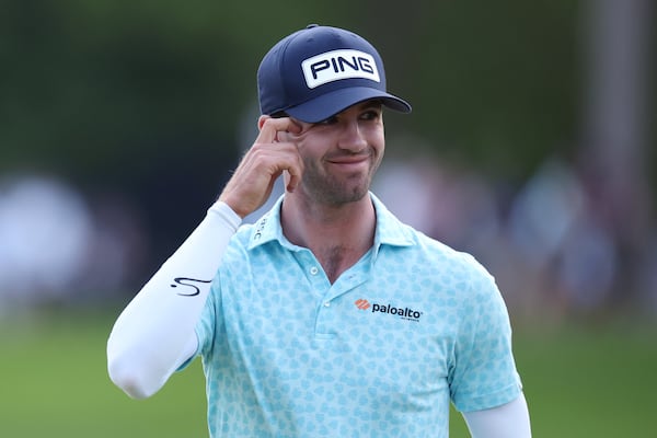 Smalley meneur surprise avec Rahm, McIlroy et cie dans le rétroviseur