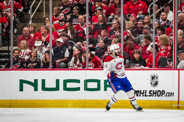 Six mois plus tard, Danault fait (encore) paraître Hughes pour un génie