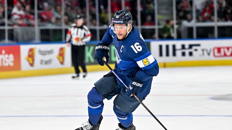 Barkov contribue à la victoire à son premier match compétitif en 1 an
