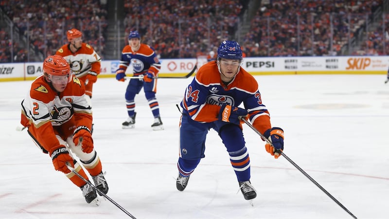 Colton Dach dans l’organisation des Oilers pour deux autres saisons