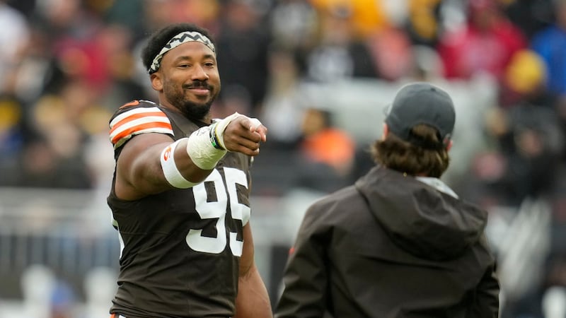 Myles Garrett passera des Browns aux Rams