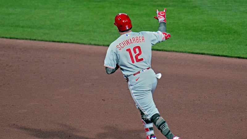 Schwarber devient le 1er joueur à frapper 20 circuits cette saison