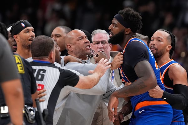 Les Knicks frustrent les Hawks avec une avance record