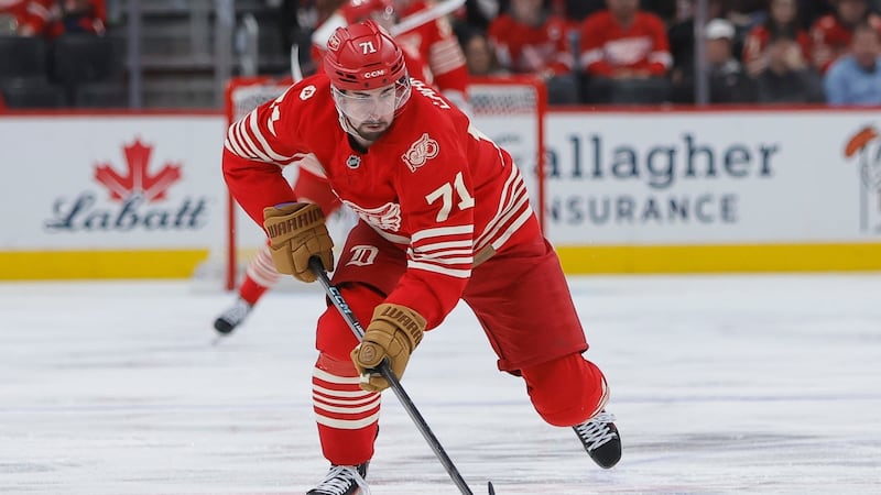 Dylan Larkin a demandé aux Red Wings de l’échanger