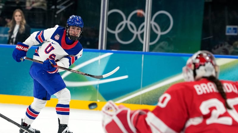 Caroline Harvey trouve l'équilibre entre le hockey et sa vie à l'extérieur du sport