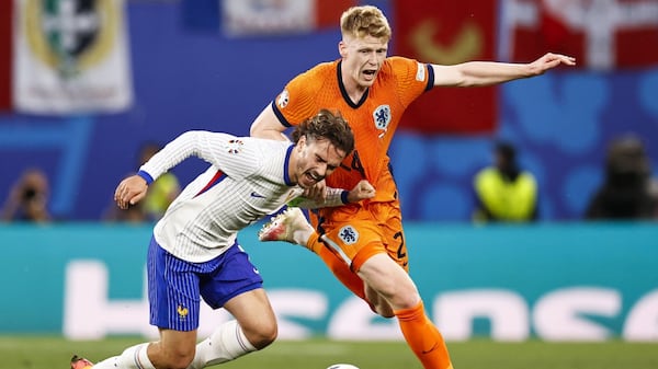 Mbappé spectateur d’un nul de la France