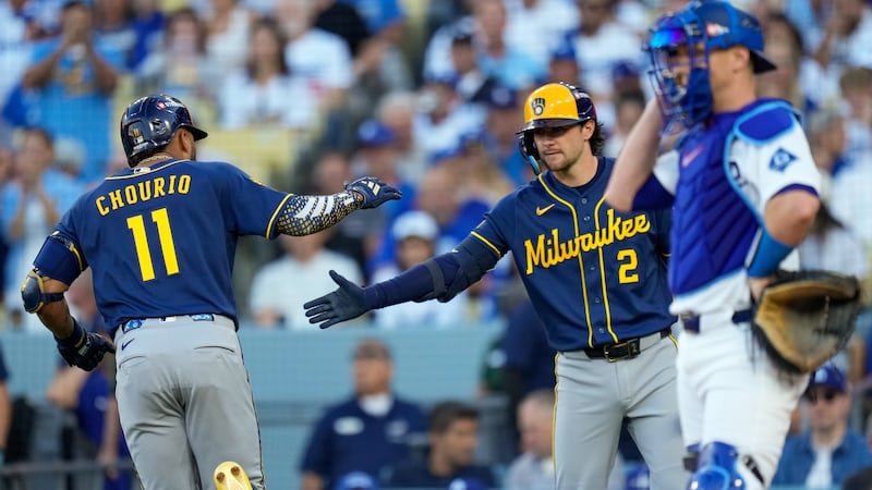 Les Brewers placent les Dodgers au pied du mur