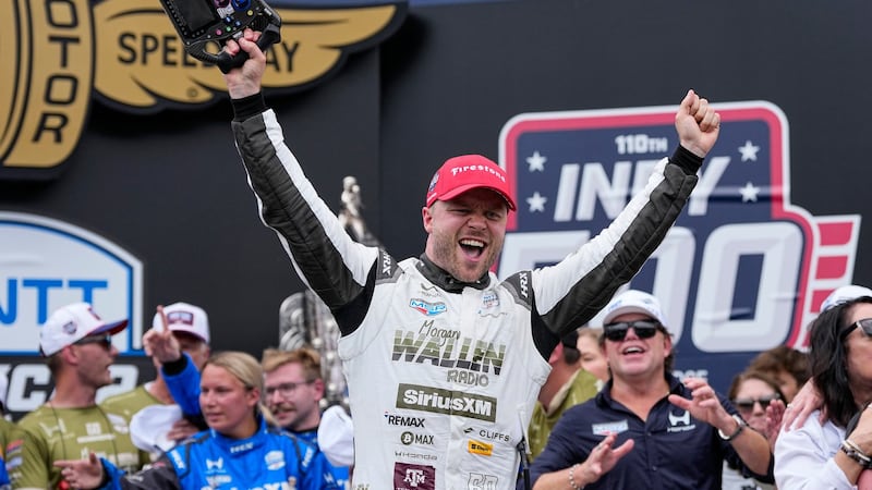 500 miles d’Indianapolis : Rosenqvist remporte la course la plus serrée de l’histoire