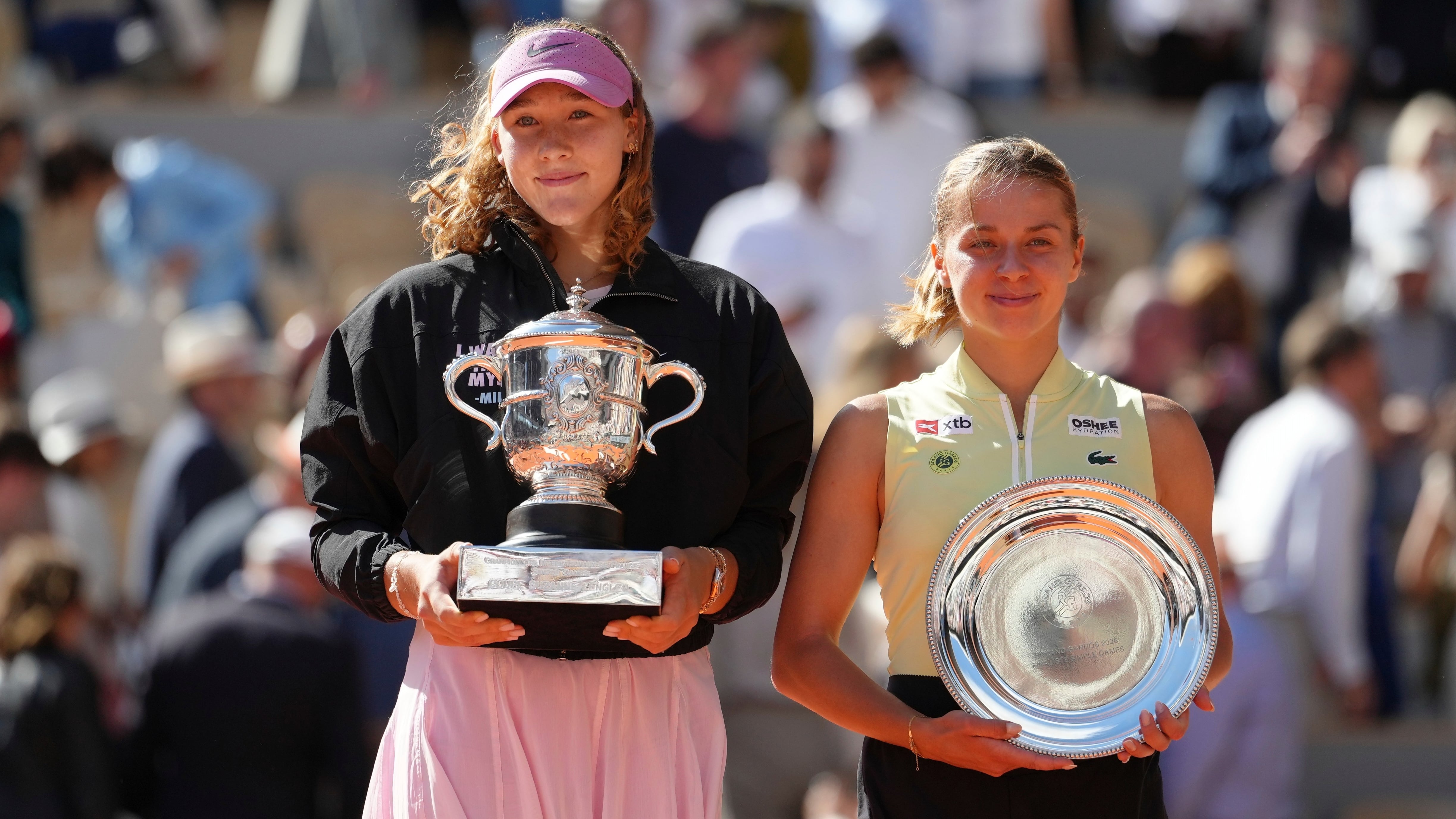 Mirra Andreeva et Maja Chwalinska