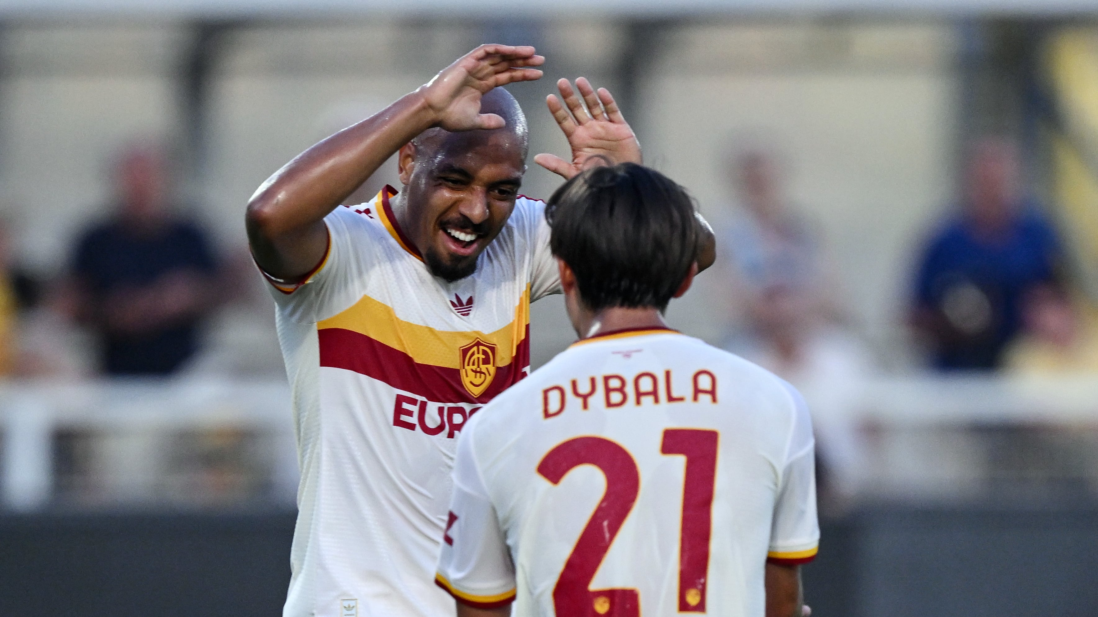 Donyell Malen et Paulo Dybala