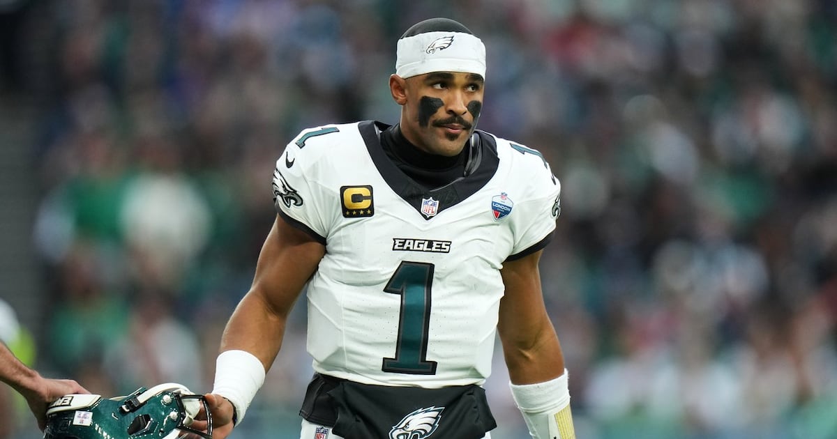 Eagles QB Jalen Hurts ruled out with blood clot