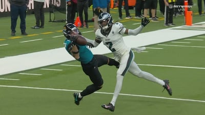 Parker Washington, à une main svp!