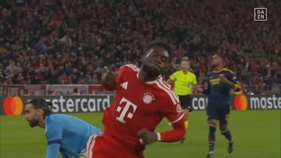 Davies trouve le fond du filet