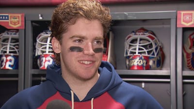 « C'est un peu une ambiance d'enfance, il faut s'amuser comme le hockey devrait être »