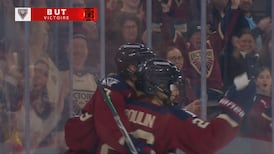 Stacey s'occupe du Frost à l'aide d'un tir parfait