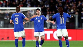 Italie 2 - Irlande du Nord 0