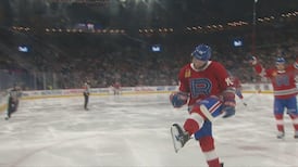 Roy crée l'égalité avec un bon plomb