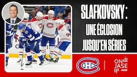 Slafkovsky continue de dominer en éliminatoires