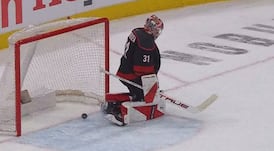 Andersen offre un cadeau à Ottawa