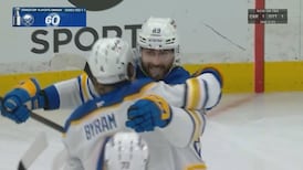 Tuch brise l'égalité pour les Sabres en 3e