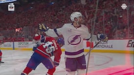 Hagel profite de la pénalité à Kapanen