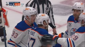 Un tir voilé que Dostal ne peut contrer