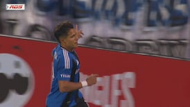 Carmona complète la grande passe de Longstaff