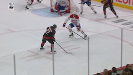 Stankoven double l'avance des Canes