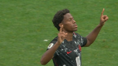 David rejoint Messi au sommet des buteurs avec un triplé