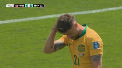 Faux départ de l'Australie avec un but contre son camp