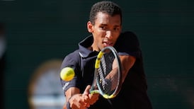Auger-Aliassime s'offre une place en quarts