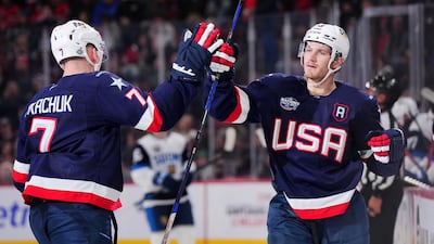 Brady Tkachuk rejoint Matthew en Floride