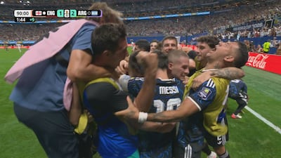 Martinez signe un autre but miraculeux dans les arrêts de jeu