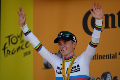 Remco Evenepoel triomphe lors de la 16e étape du Tour de France